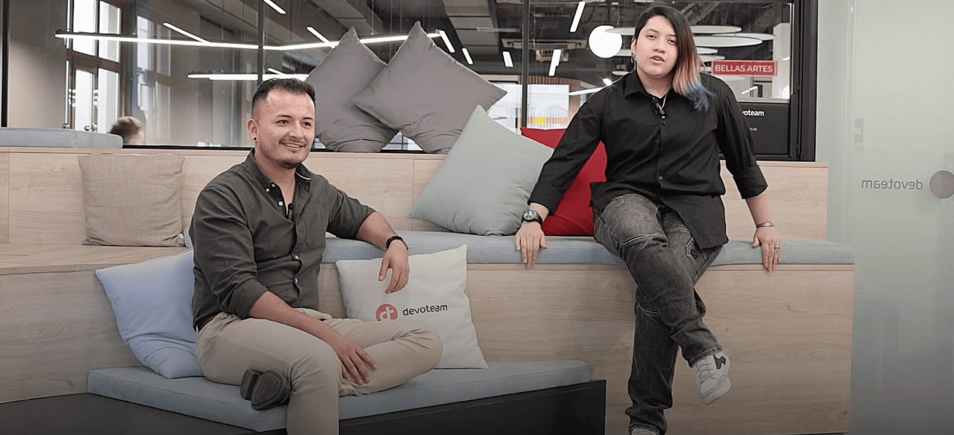 Conoce a Kevin y Alex, parte del equipo de Sistemas de Devoteam España