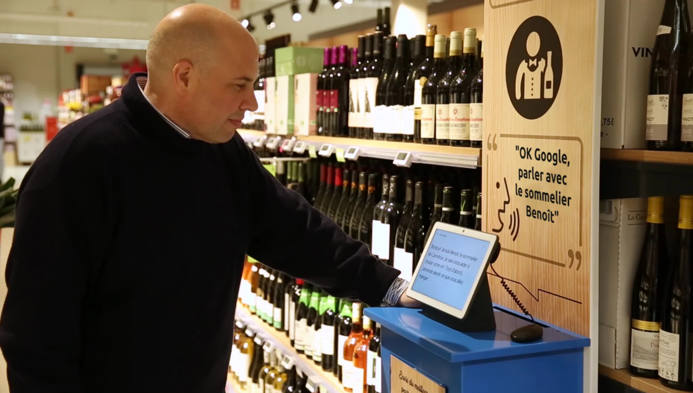 El asistente virtual de Carrefour, el sommelier Benoit, encuentra el mejor vino para acompañar su comida